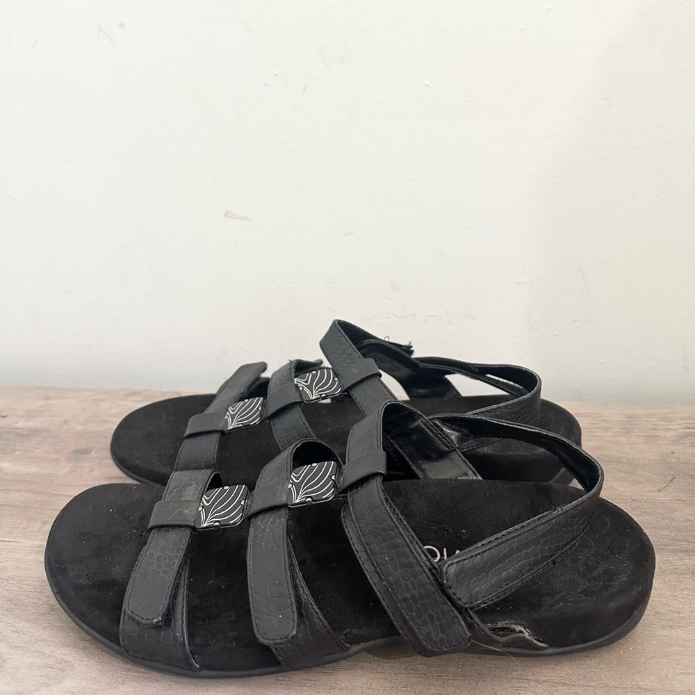 Vionic 44Amber Sandals Strappy Slingback Black Leather Open Toe Women’s Size 11